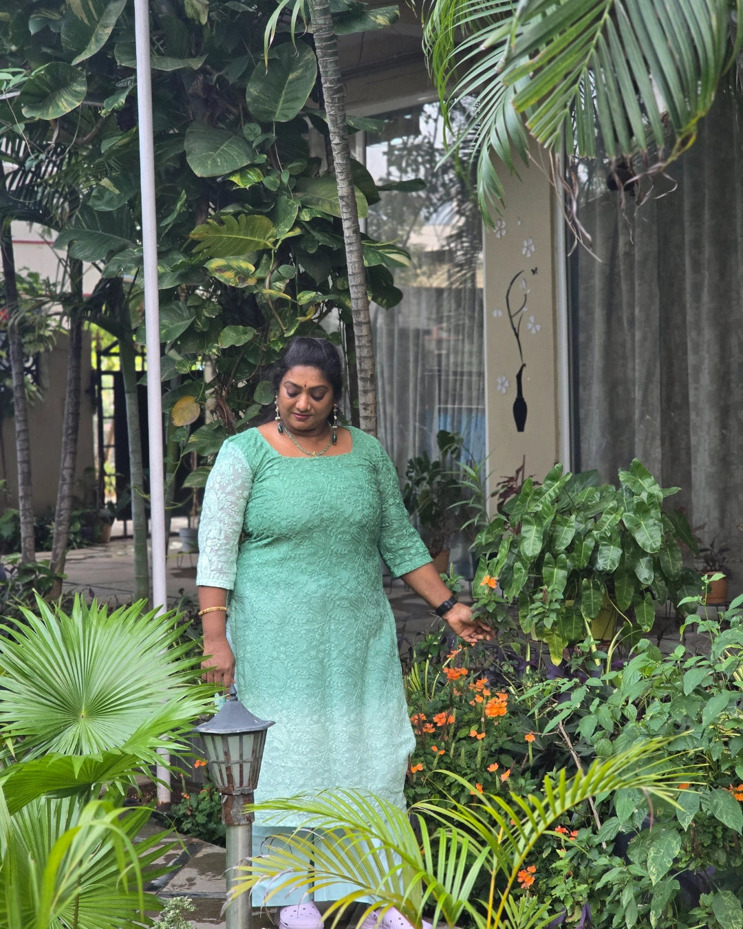 Dual Shade chikankari top with trousers