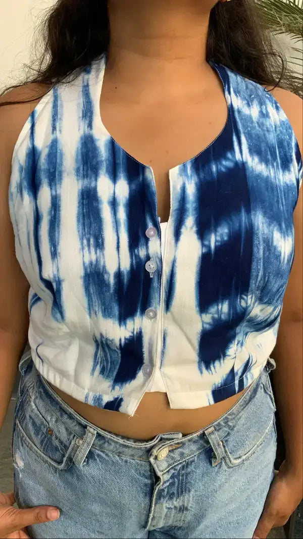 Tie And Dye Sleeveless Blue And White Crop Top - wearendlessbloom